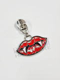 #5 Vampirlippen mit Reißverschluss