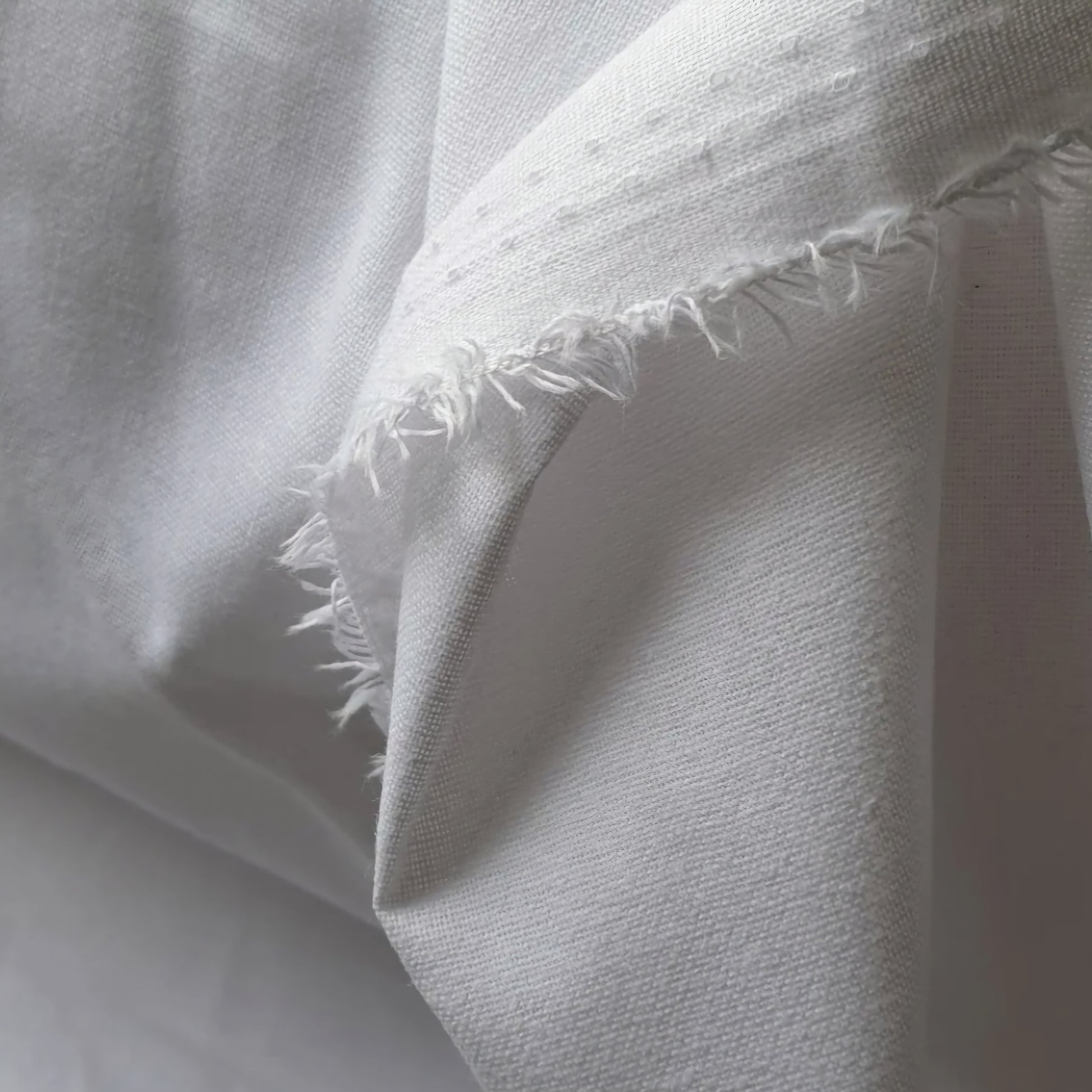 Woven Mid Weight Iron on Interfacing Black OR White