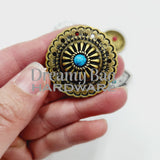 NYE Conchos