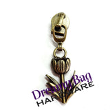 #5 Zipper Pull Tulip