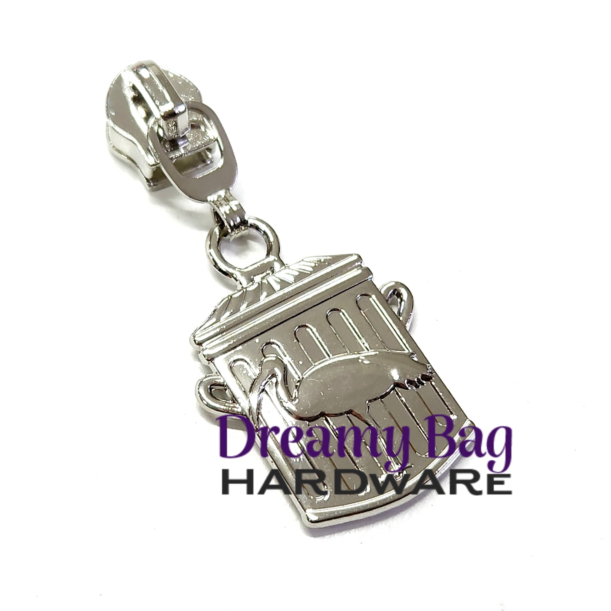 #5 Zipper Pull Bin Chook