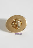 Oval Twist Lock