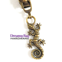 #5 Zipper Pull Gecko (Custom Designed)