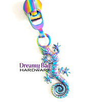 #5 Zipper Pull Gecko (Custom Designed)