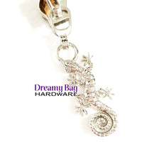 #5 Zipper Pull Gecko (Custom Designed)