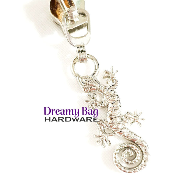 #5 Zipper Pull Gecko (Custom Designed)