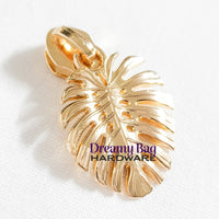 #5 Zipper Pull Monstera Leaf