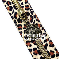 #5 Zipper Pull LOVE Leopard