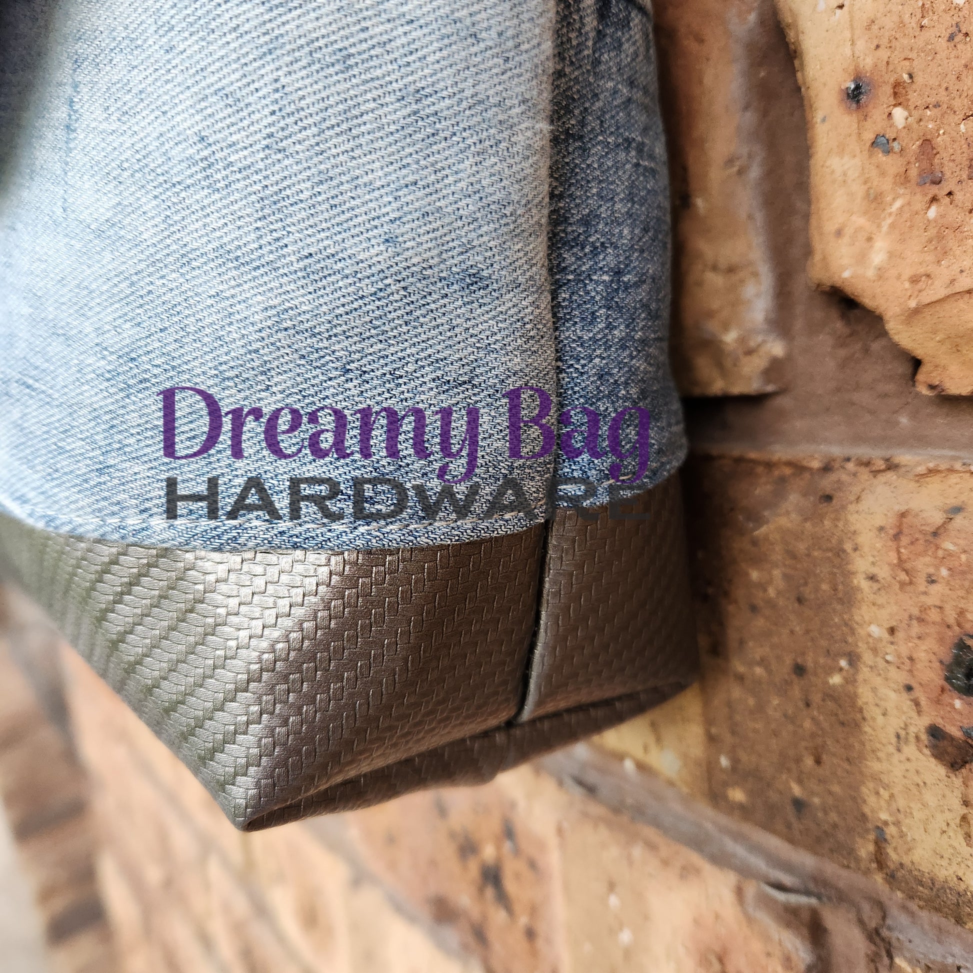 Small Weave Vinyl