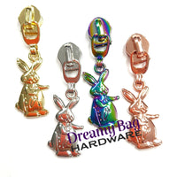#5 Zipper Pull Bunny Rabbit