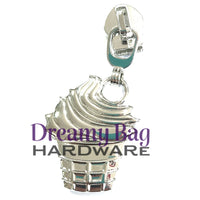 #5 Zipper Pull Icecream/ Cupcake