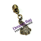 #5 Glidelåstrekker påfugl