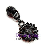 #5 Zipper Pull Sunflower