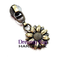 #5 Zipper Pull Sunflower