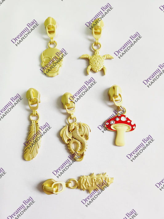 #5 Zipper Pull Metallic Matte Gold