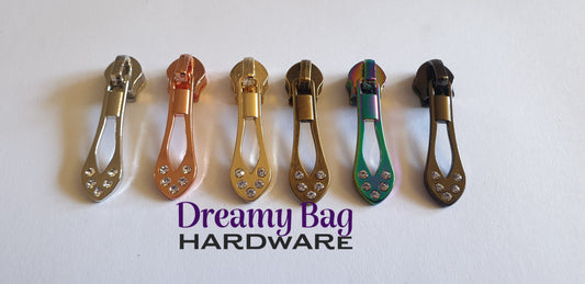 #5 Zipper Pull Tear Diamonds
