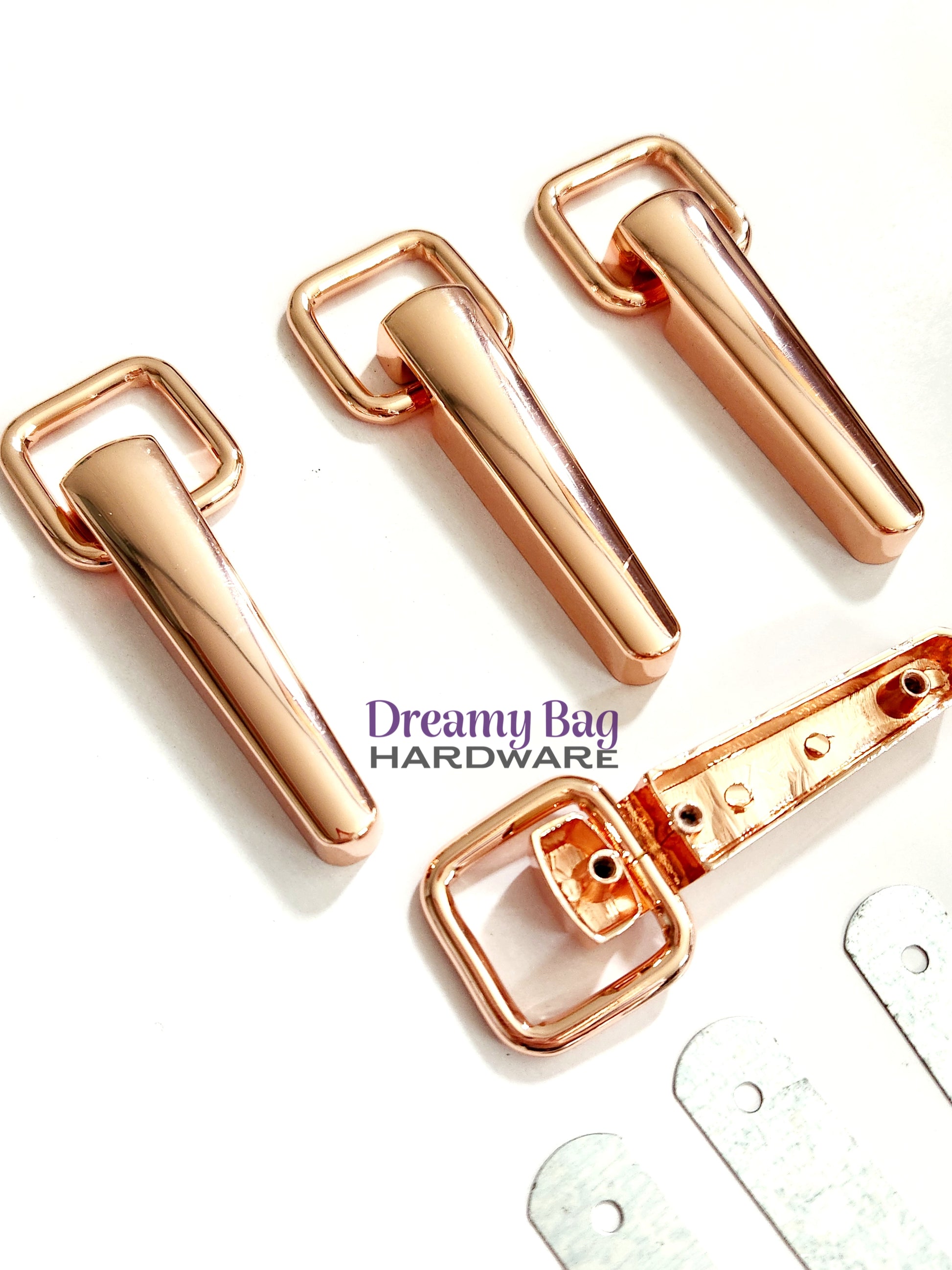 Short Pointed 20mm (3/4") Strap Connector